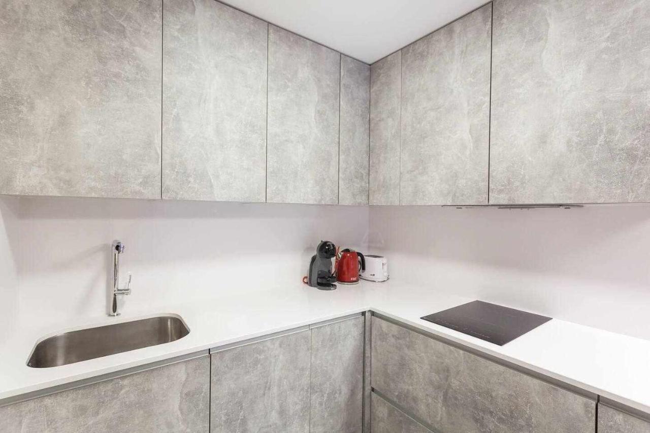 Ferienwohnung Apartamento Lujo Castellana Chamartin Madrid Exterior foto