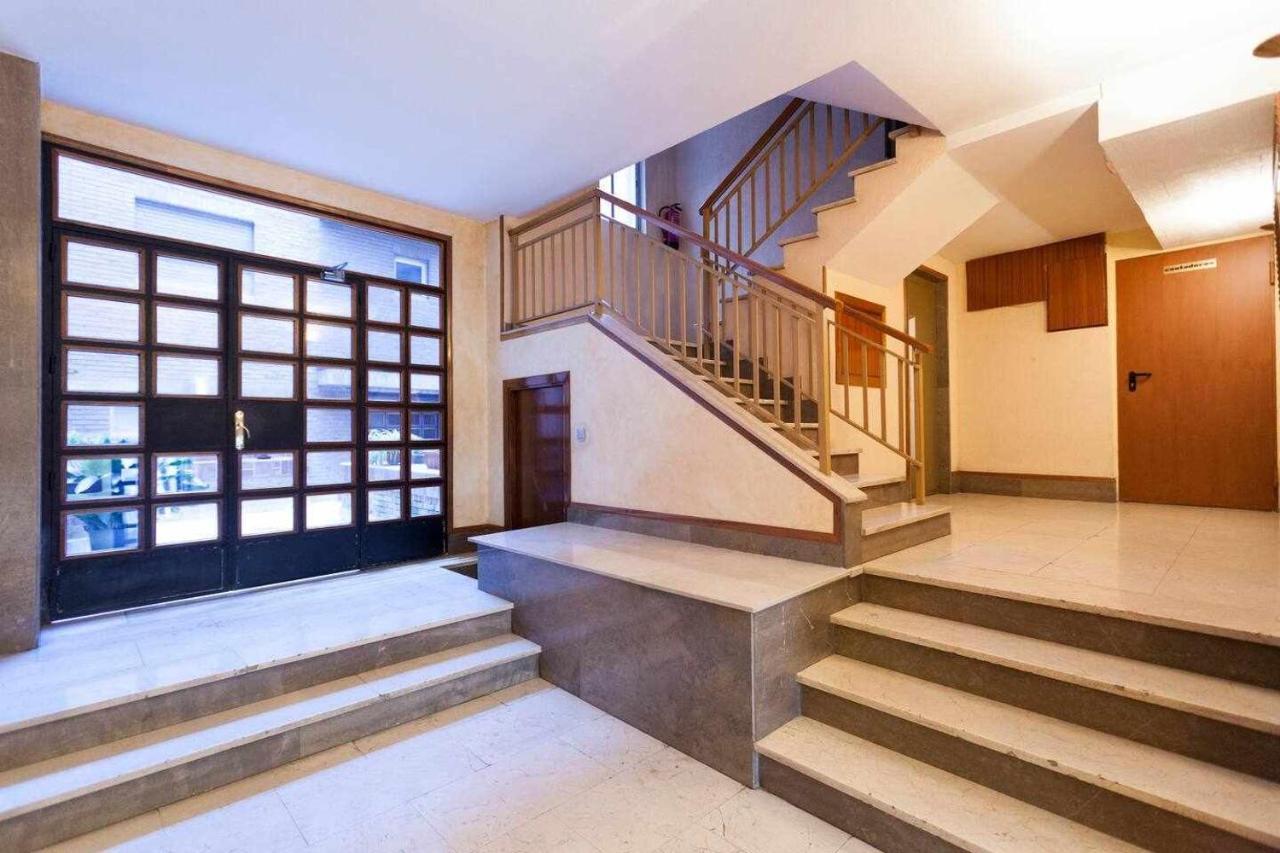 Ferienwohnung Apartamento Lujo Castellana Chamartin Madrid Exterior foto